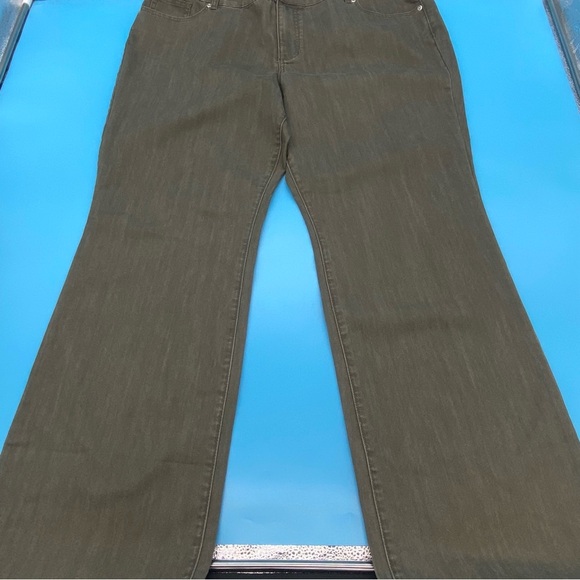 Chico's Platinum Ultimate Fit Denim Jeans Barely Flare Olive Green Size 20 - Picture 8 of 11